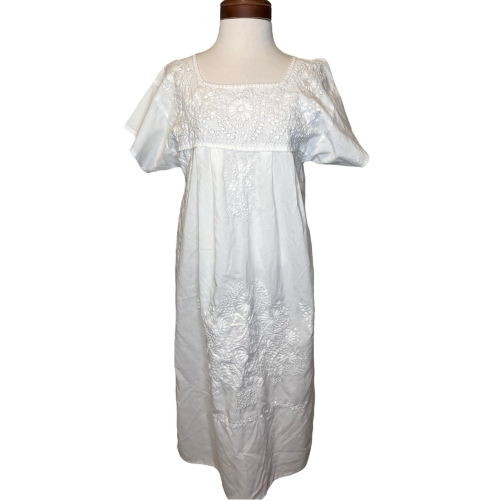 Vintage Handmade Mexican White on White Floral Embroidered Maxi Dress Size M